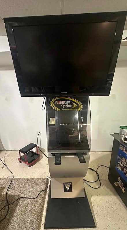 Photo of free PlayStation 3 store display (Downers Grove South Side) #1