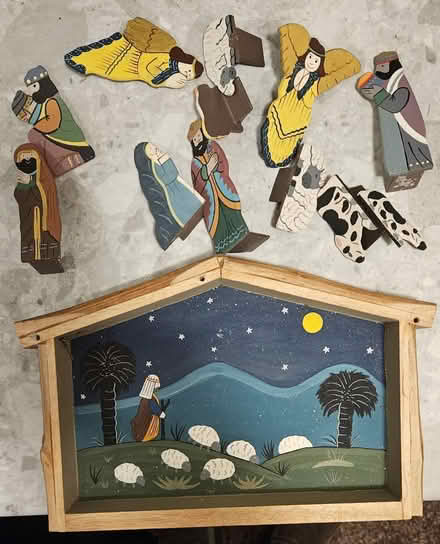 Photo of free Nativity set (Honiton EX14) #1