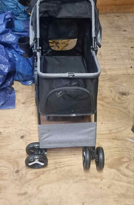 Photo of free Dog buggy (Croydon) #4
