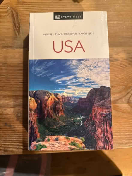 Photo of free USA travel guide (SW9 6LW) #1