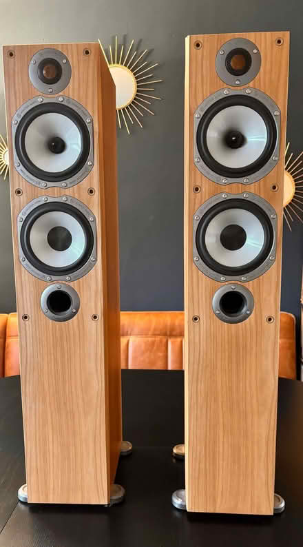 Photo of free Monitor Audio floor standing speakers (Welling DA7) #1