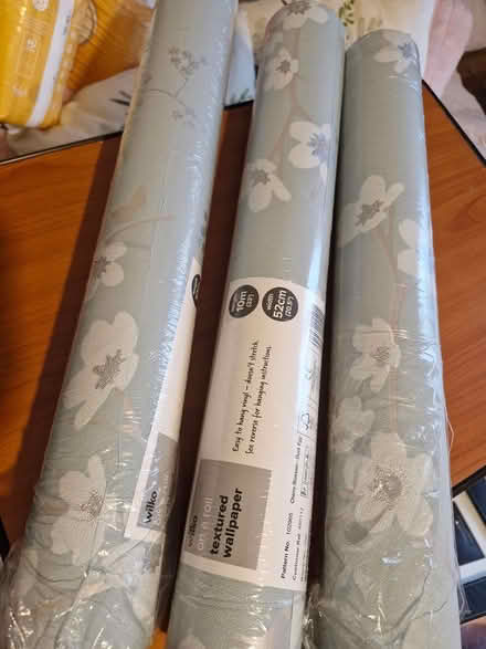 Photo of free Wallpaper (Colchester hythe CO1) #1