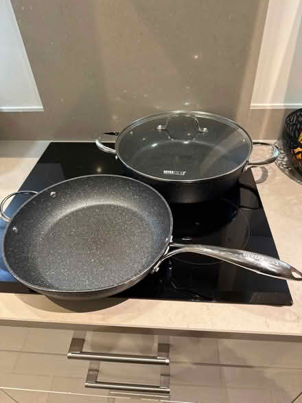Photo of free Eaziglide Neverstick2 30cm frying pan & 32cm shallow casserole (Woodford SK7) #1