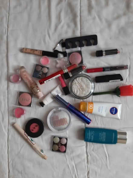 Photo of free Make up lot (Carlton) #1