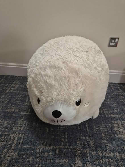 Photo of free White big soft toy like ball (W1h 1ju) #2