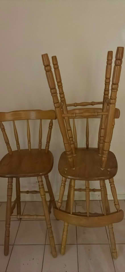 Photo of free Bar Stools (Narre Warren) #1
