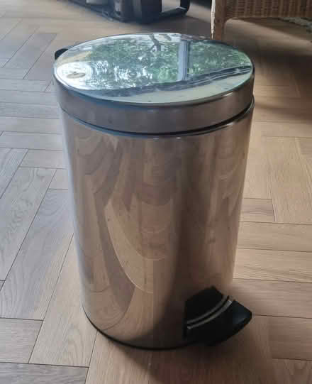 Photo of free Metal Brabantia bin (Putney SW15) #2