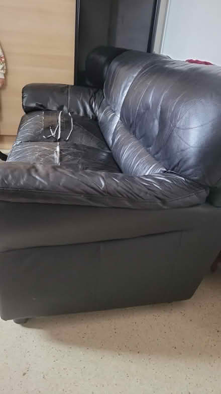Photo of free 2 Seater sofa (TW14 9NJ) #2