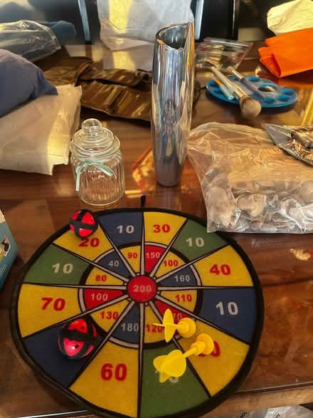 Photo of free Clothes and Miscellaneous (Fort Lee) #3