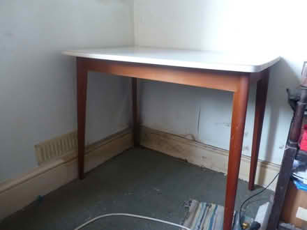 Photo of free Small kitchen/dining table (BS3 Southville) #1