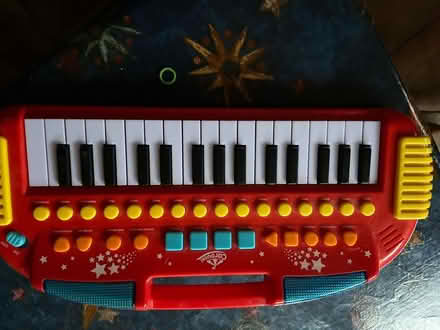 Photo of free Toy keyboard (BT10) #1