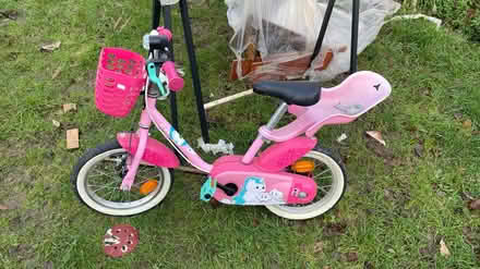 Photo of free Child’s bike (Brentwood CM13) #1