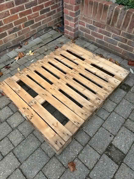 Photo of free Wooden Pallet (Hamsey Green CR2) #1