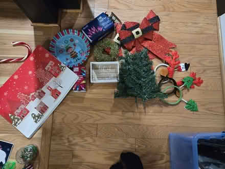 Photo of free Christmas stuff (Bowie) #1