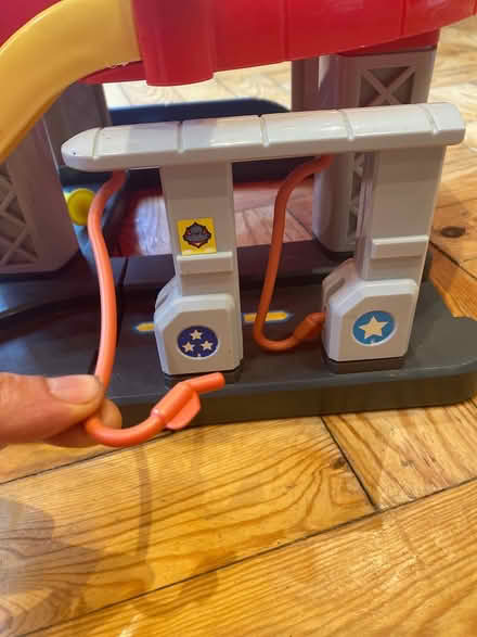 Photo of free Toy garage 🚗 and heli-pad (Finchley N3) #4