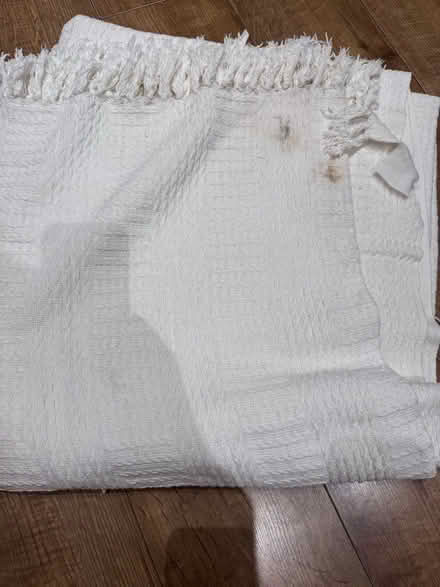 Photo of free Double Bedspread (Risinghurst OX3) #1