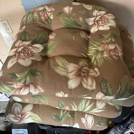Photo of free Floral outdoor chair cushions (west Cupertino) #1