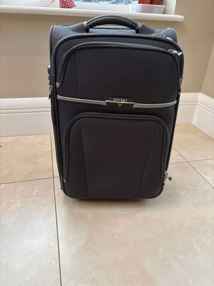 Photo of free Cabin size antler suitcase / wheels (Southfields SW19) #1