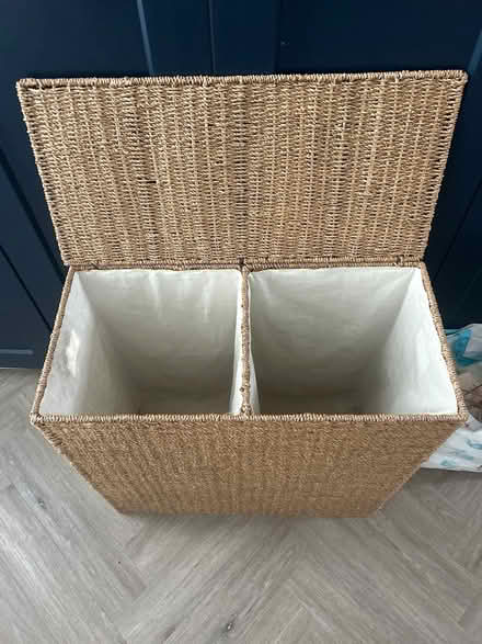 Photo of free Wicker washing basket (Tufnell Park NW5) #2