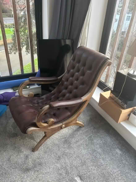 Photo of free A beautiful armchair (SM6 7AR) #2