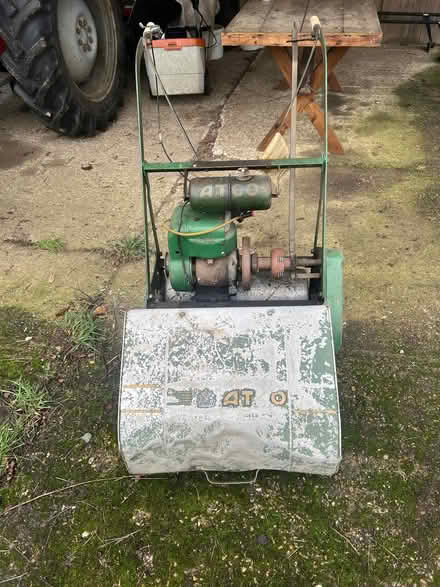 Photo of free intage Atco petrol cylinder lawn mower – Villiers engine” (Coldwaltham RH20) #3