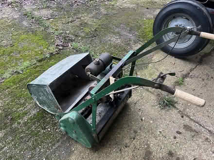 Photo of free intage Atco petrol cylinder lawn mower – Villiers engine” (Coldwaltham RH20) #4