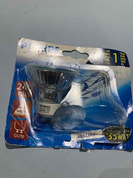 Photo of free Halogen GU10 bulb (Loughton IG10) #1