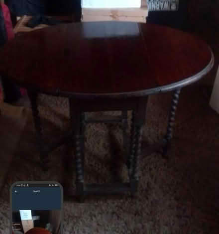 Photo of free 1930's occasional drop leaf table (Ronnis mount OL7) #3