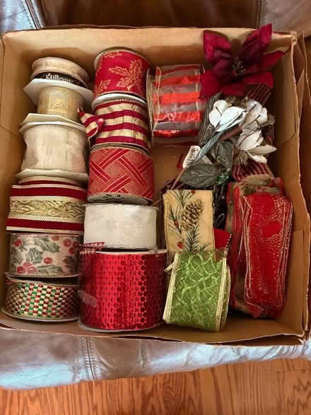 Photo of free christmas/holiday ribbons (Tarpon Springs) #1