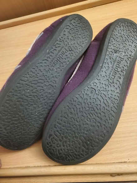 Photo of free Size 5 slippers (Birmingham B26) #2