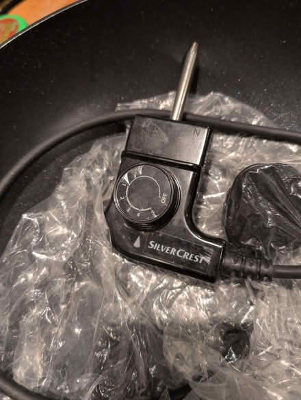 Photo of free Electric wok/ frying pan (Churchend RG30) #2