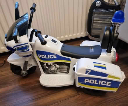 Photo of free Electric 6v police motorcycle (Rathcoole, Bt37 9ba) #2