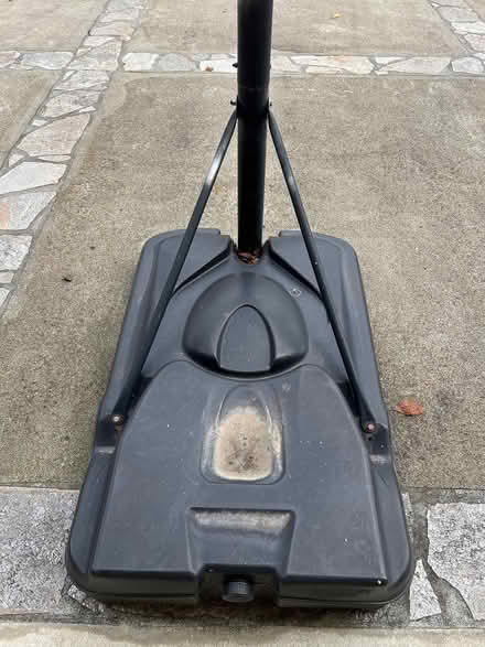 Photo of free Outdoor basketball hoop (Morgan hill) #4