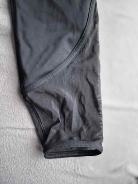 Photo of free Lulu melon 3/4 leggings UK size 8 (HA7) #1