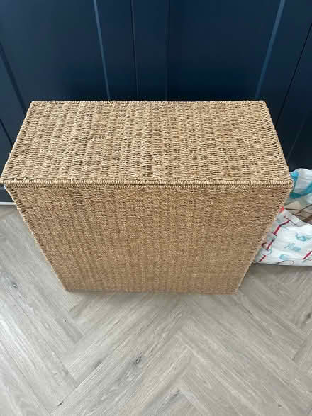 Photo of free Wicker washing basket (Tufnell Park NW5) #1