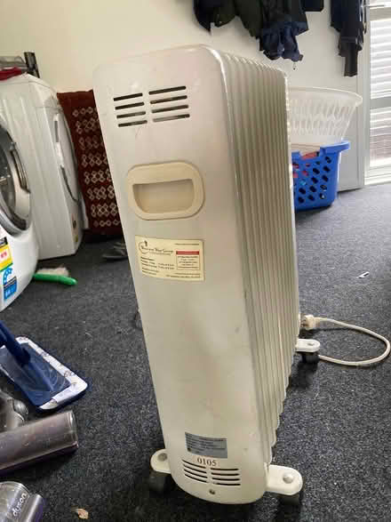 Photo of free Electric column heater (St Heliers) #3