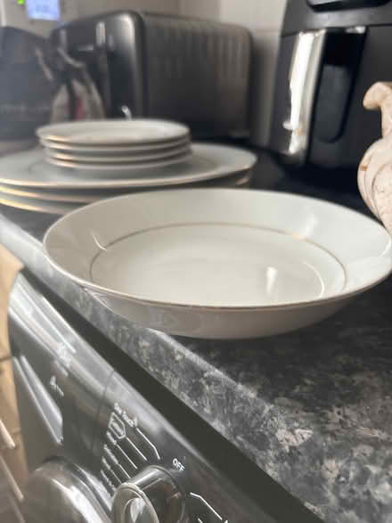 Photo of free Gold and white crockery (ME7) #3