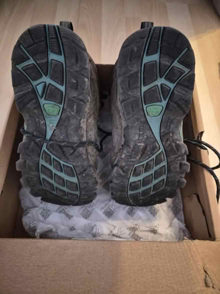 Photo of free Woman's hiking boots UK 5 (HA7) #4