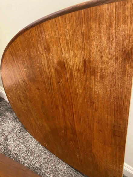 Photo of free G Plan Dining Table (needs tlc) (se22) #4