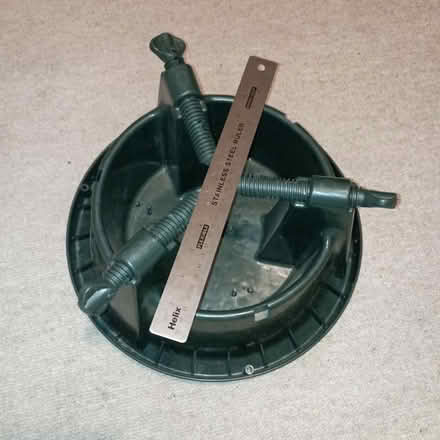 Photo of free Xmas tree stand (OX1 South Oxford) #1