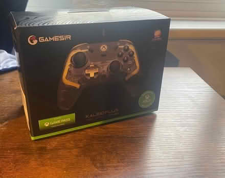 Photo of free Gamesir and Switch controller (Bracknell RG12) #3
