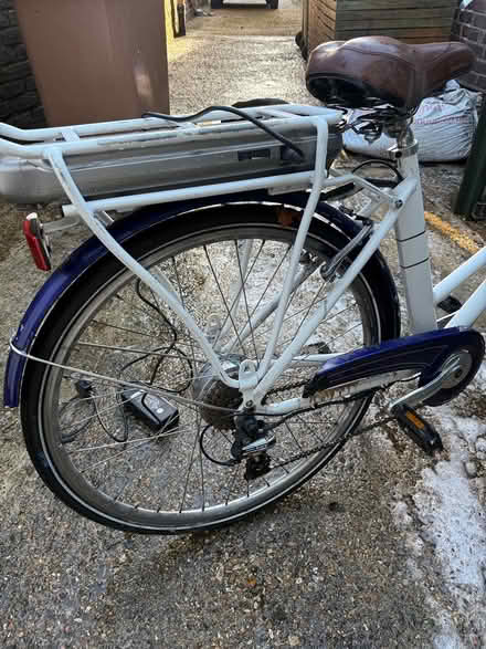 Photo of free Ladies Pendleton electric cycle (Portsmouth PO2) #3