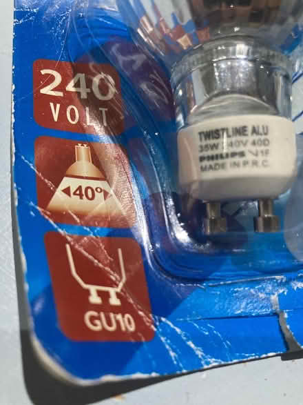 Photo of free Halogen GU10 bulb (Loughton IG10) #2