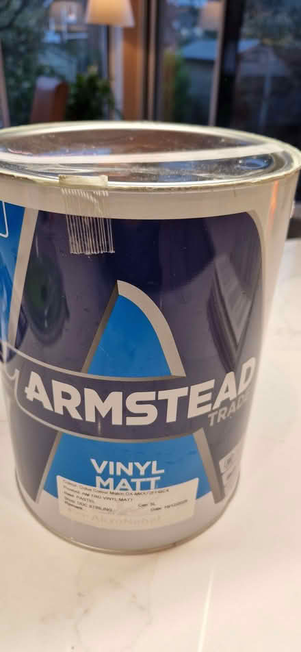 Photo of free 5l vinyl matt emulsion paint (Saint Ninians FK7) #1