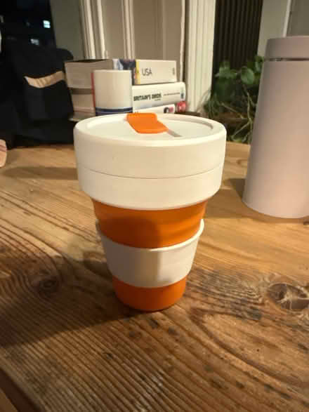 Photo of free Foldable coffee cup (SW9 6LW) #1