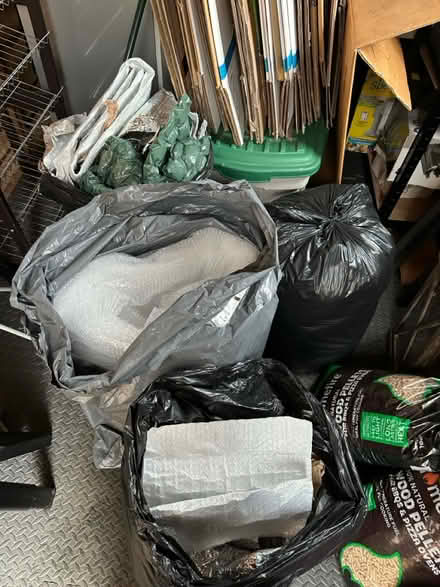 Photo of free Packaging (Lu7 9qd) #1