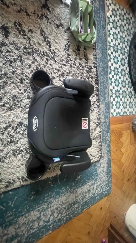 Photo of free Booster seat (Brentwood CM13) #3