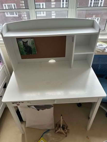 Photo of free Chidlren's desk (Kensington W8) #1