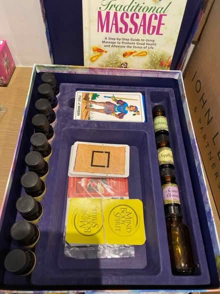 Photo of free Massage & Tarot Set (St Albans AL3) #1