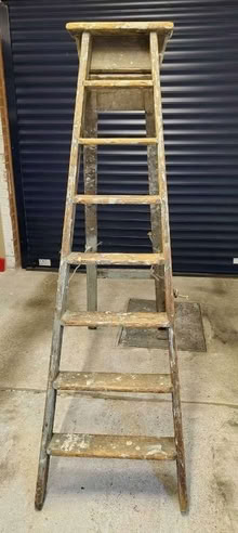 Photo of free Wooden stepladder (Woosehill RG41) #1